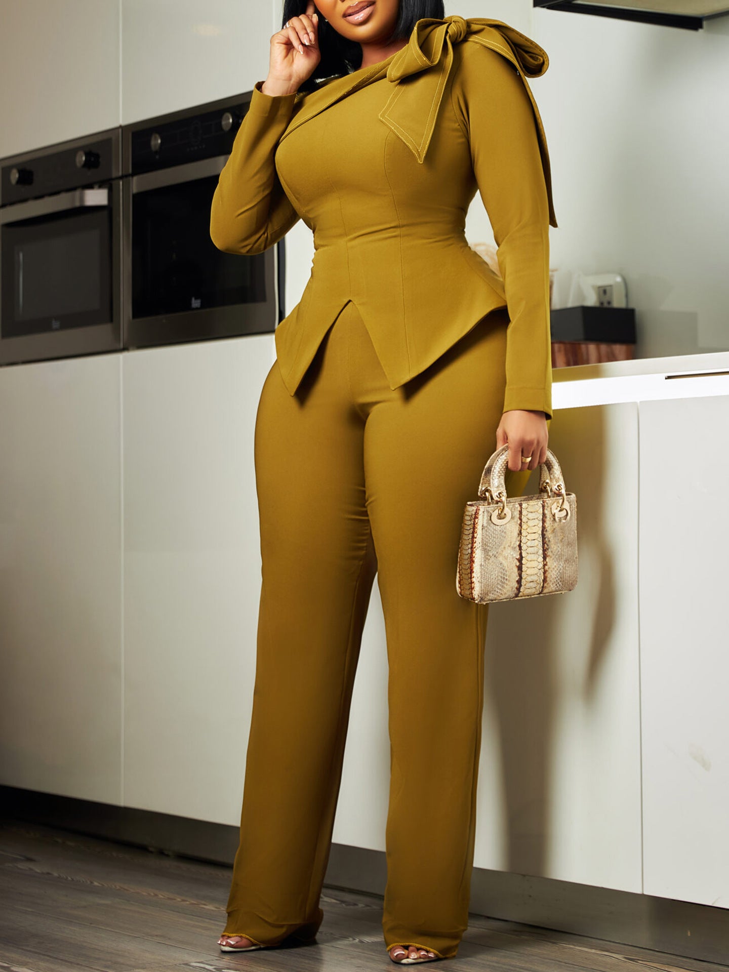 Fashion Women's Solid Color Long-Sleeved Top Pants Suit