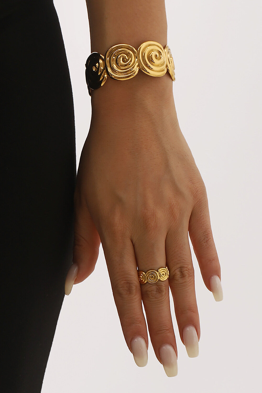 Spiral Design Alloy Open Bracelet Ring Set
