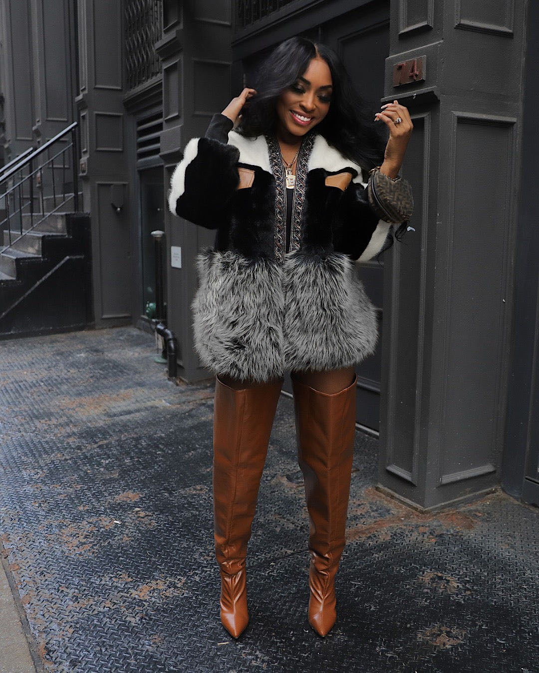 Colorblock Fuzzy Faux Fur Patchwork Long Sleeve Jacket-Black