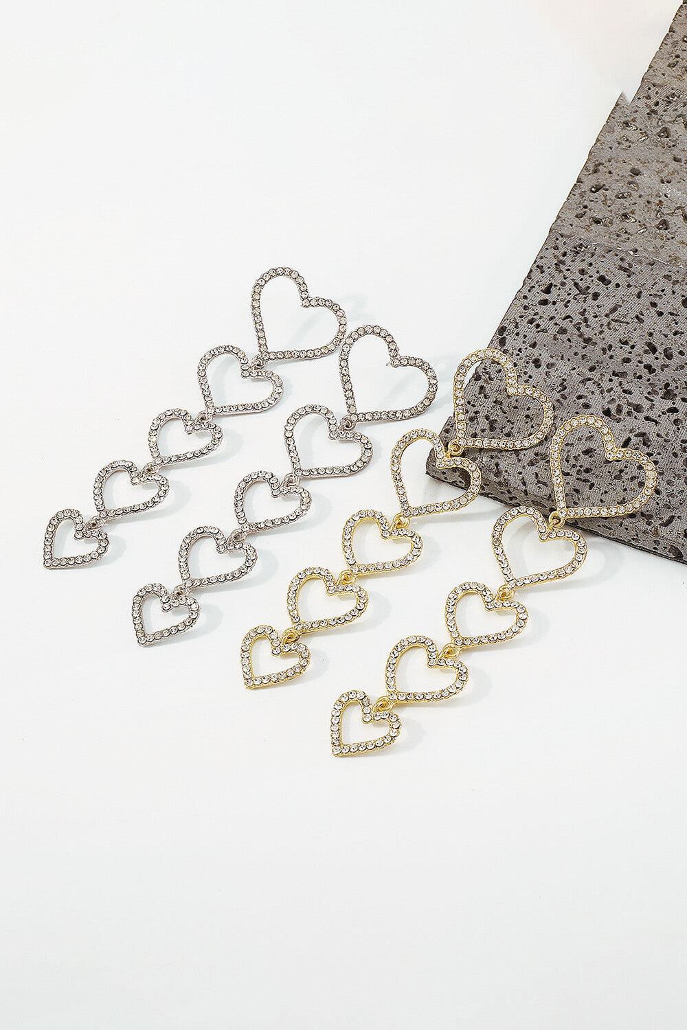 Hearts Pendants Rhinestone Decor Fashionable Dangle Earrings