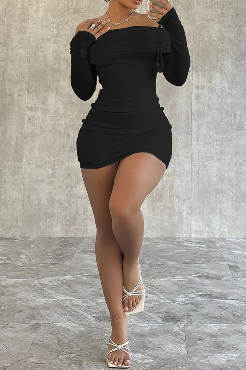 Solid Color Off Shoulder Long Sleeve Bodycon Mini Dresses-White