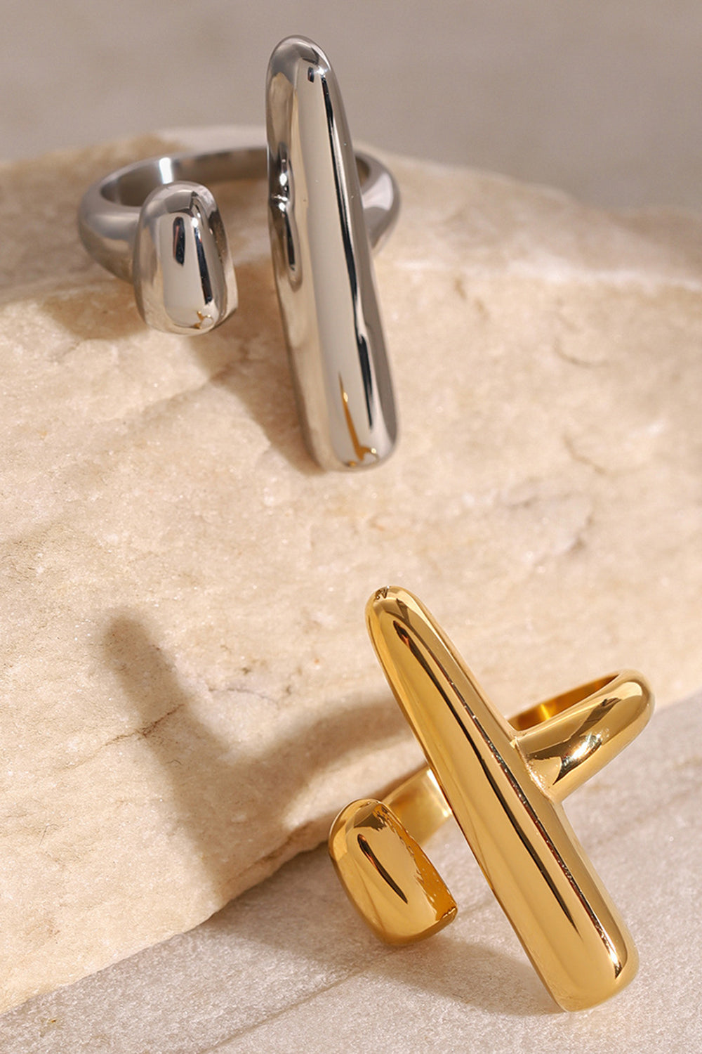 Metallic Sheen Fashionable Asymmetric Open Rings