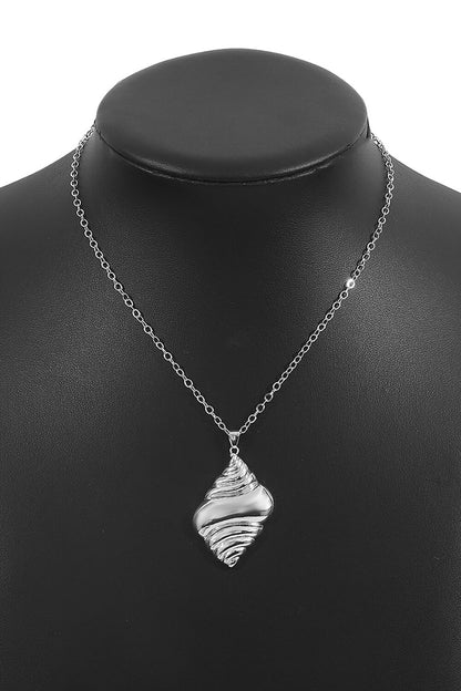 Alloy Conch Design Stud Earrings Rings Necklace Set