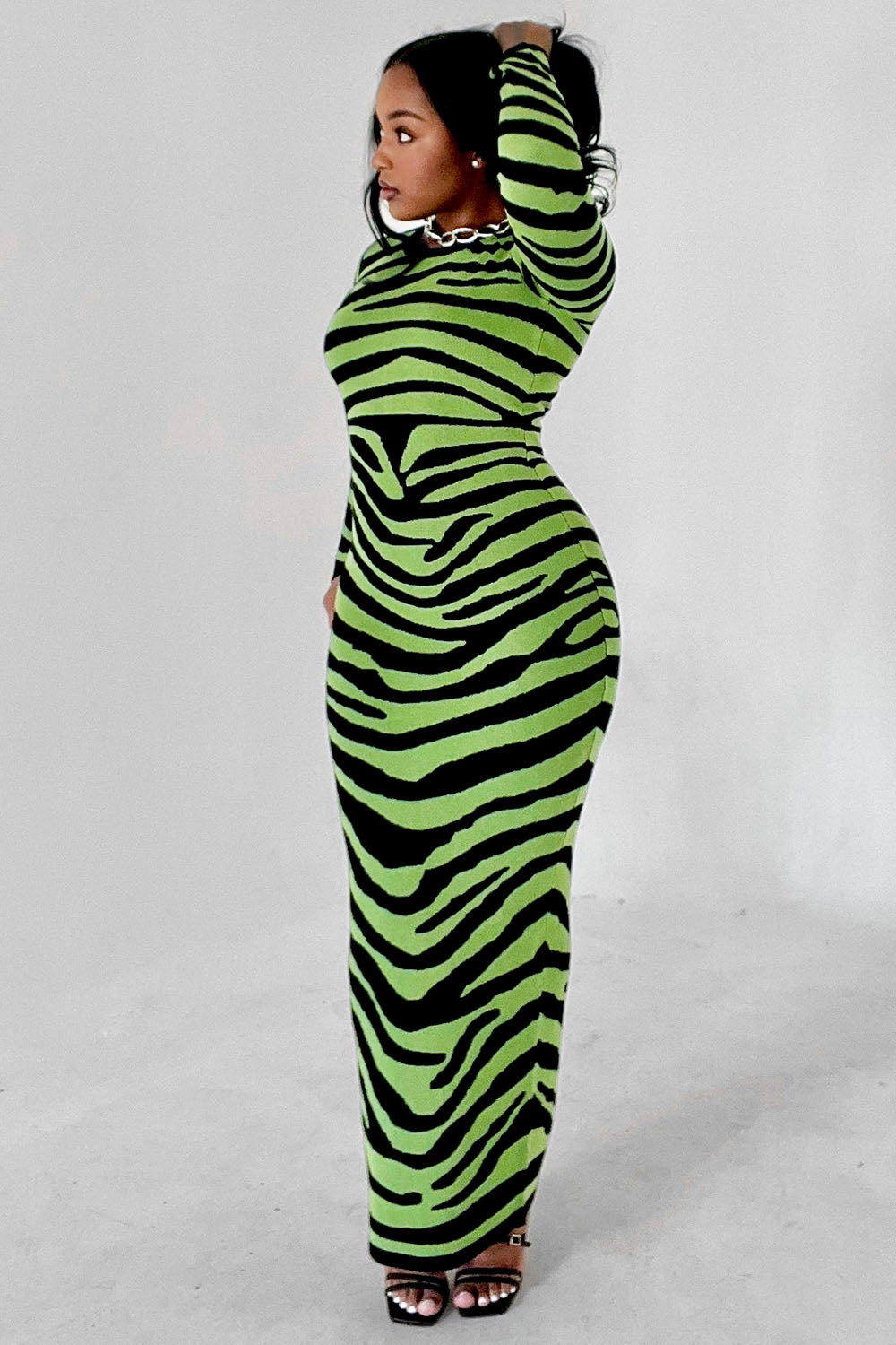 Zebra Knit Long Sleeve Slim-Fit Maxi Sweater Dresses-White [Pre Order]