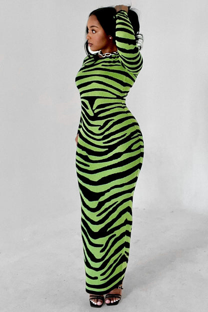 Zebra Knit Long Sleeve Slim-Fit Maxi Sweater Dresses-White [Pre Order]