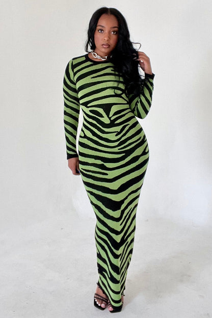 Zebra Knit Long Sleeve Slim-Fit Maxi Sweater Dresses-White [Pre Order]