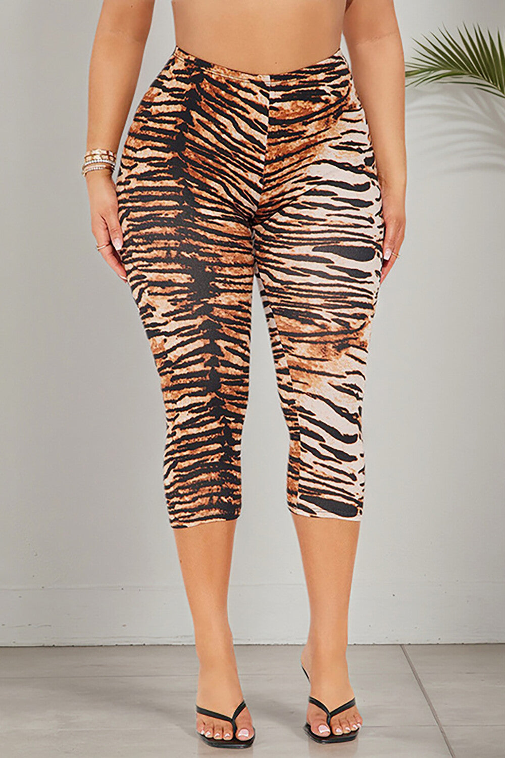 Tiger Pattern Slim Fit Casual Capri Pants-Brown