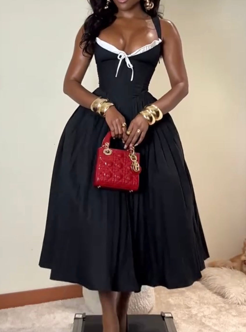 Lace Stitching Strap Chic Waist Slimming A- line Dress