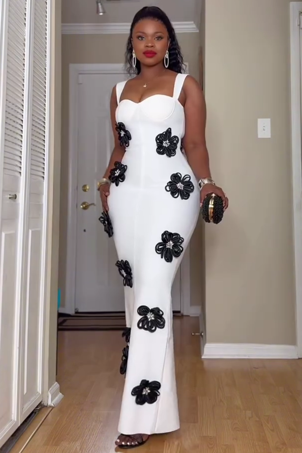 Straps 3D Flower Decor Slim-Fit Slit Party Maxi Dresses-White [Pre Order]