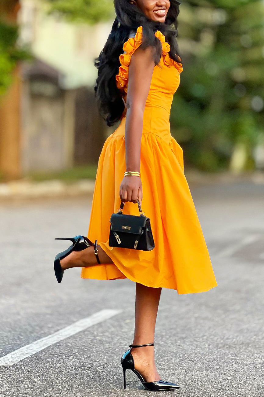 Charming Floral Neckline Pleated Hem Midi Dress