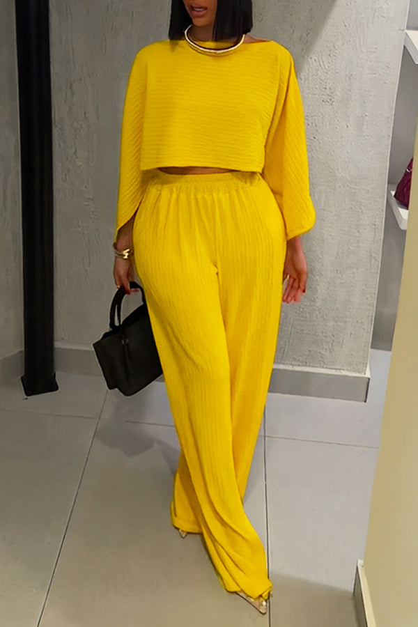 Attractive Short Top & Elastic Waist Pants Set