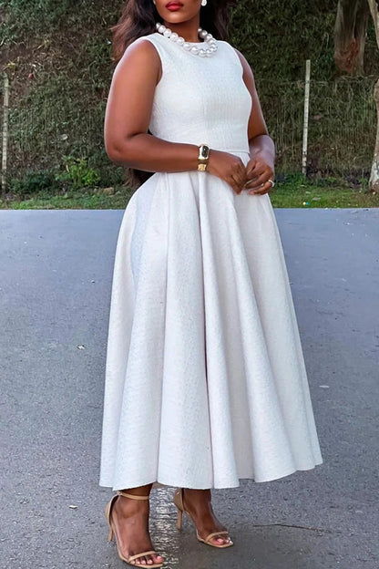 Elegant Boat Neck Sleeveless Swing Dress