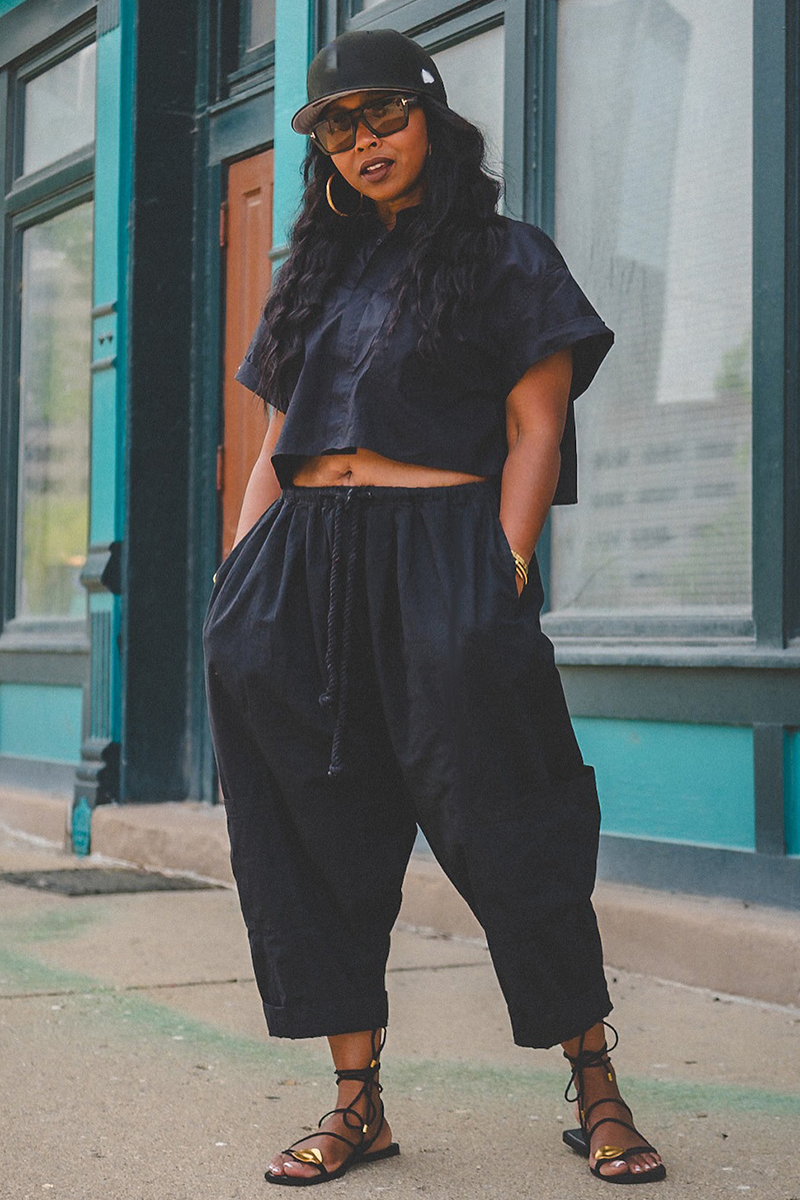 Short Sleeve Crop Blouse Pocket Wide Leg Pants Matching Set-Black