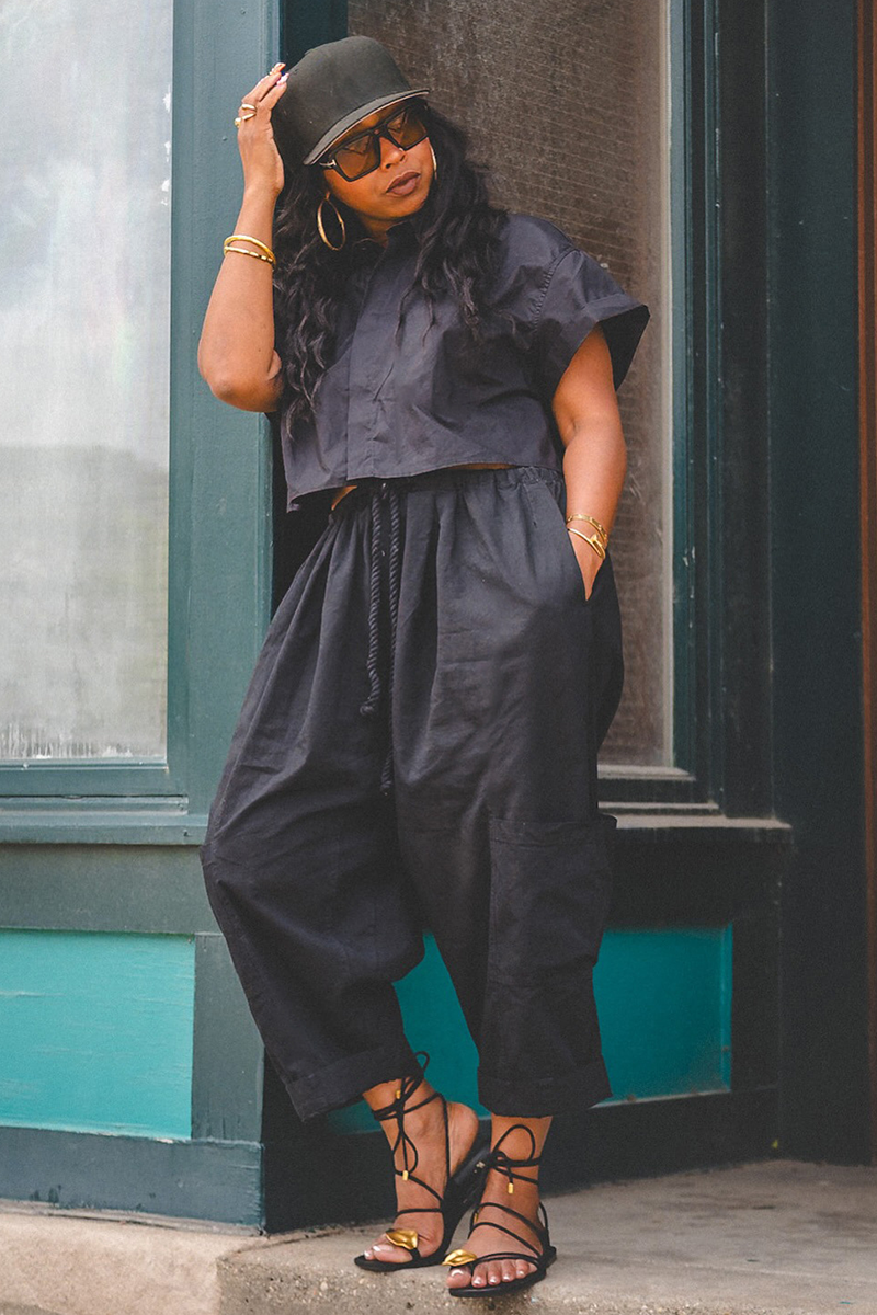 Short Sleeve Crop Blouse Pocket Wide Leg Pants Matching Set-Black