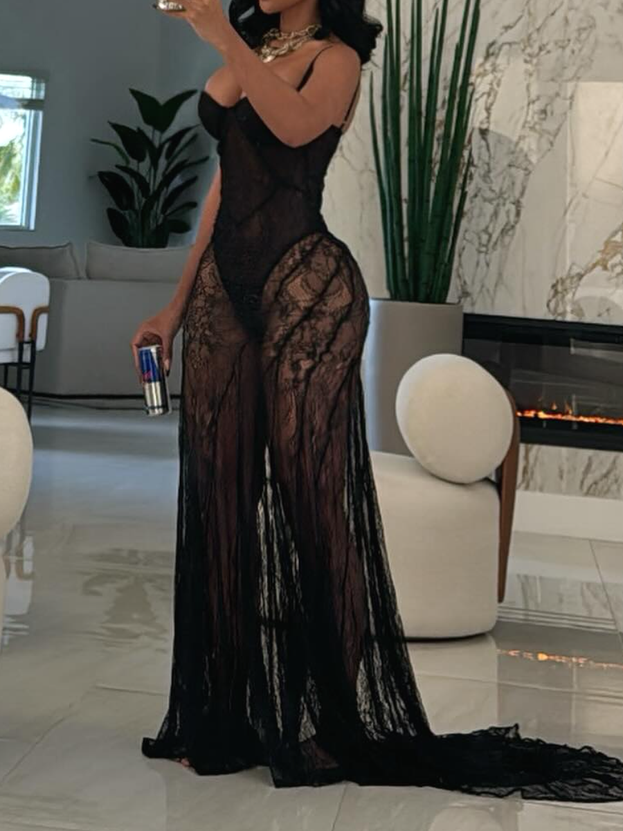 The Stunning Lace Dress