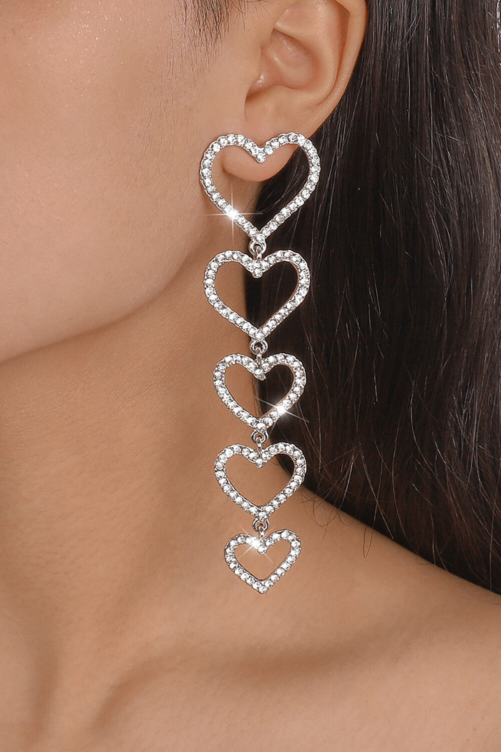 Hearts Pendants Rhinestone Decor Fashionable Dangle Earrings